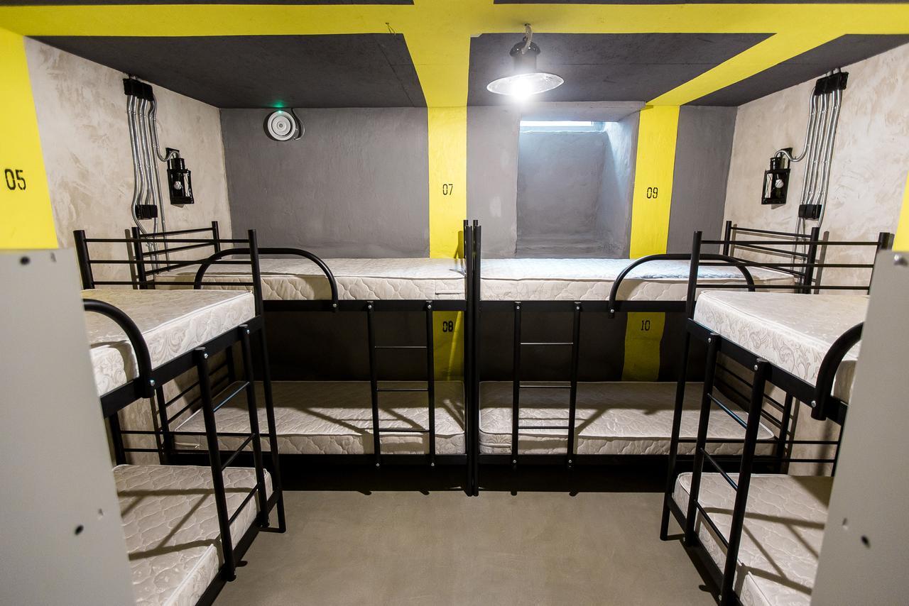 Хостел Lviv Loft Prison Экстерьер фото