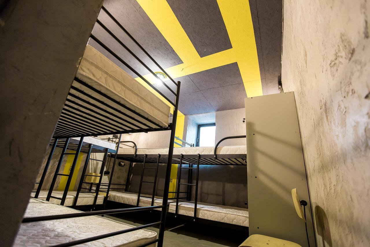 Хостел Lviv Loft Prison Экстерьер фото