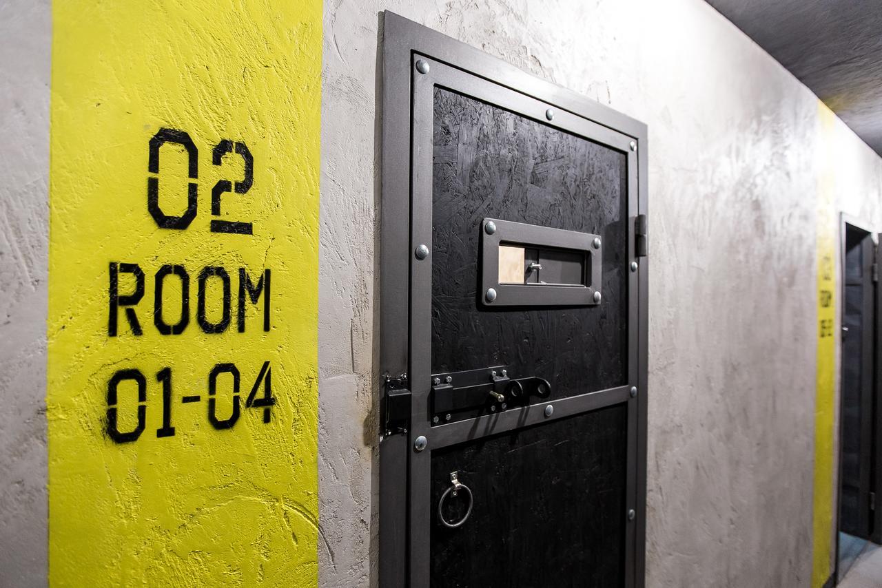 Хостел Lviv Loft Prison Экстерьер фото