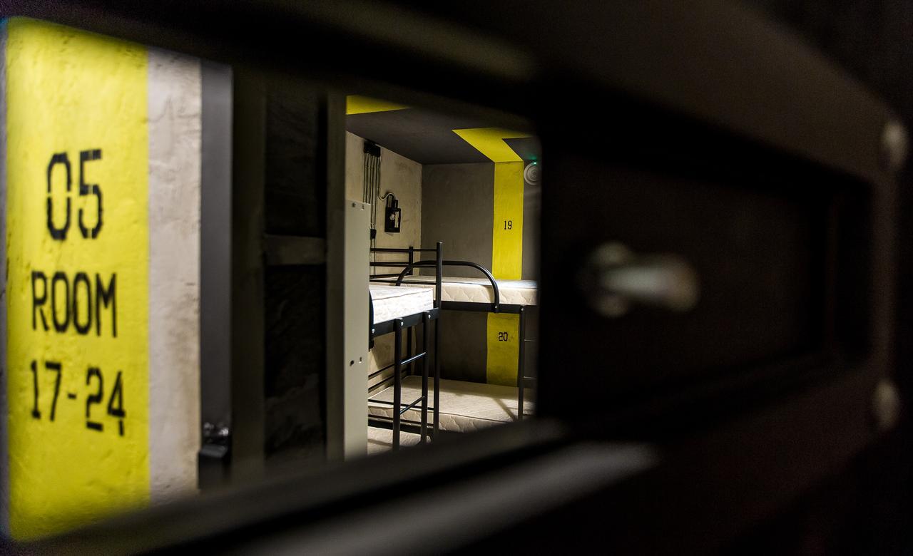 Хостел Lviv Loft Prison Экстерьер фото