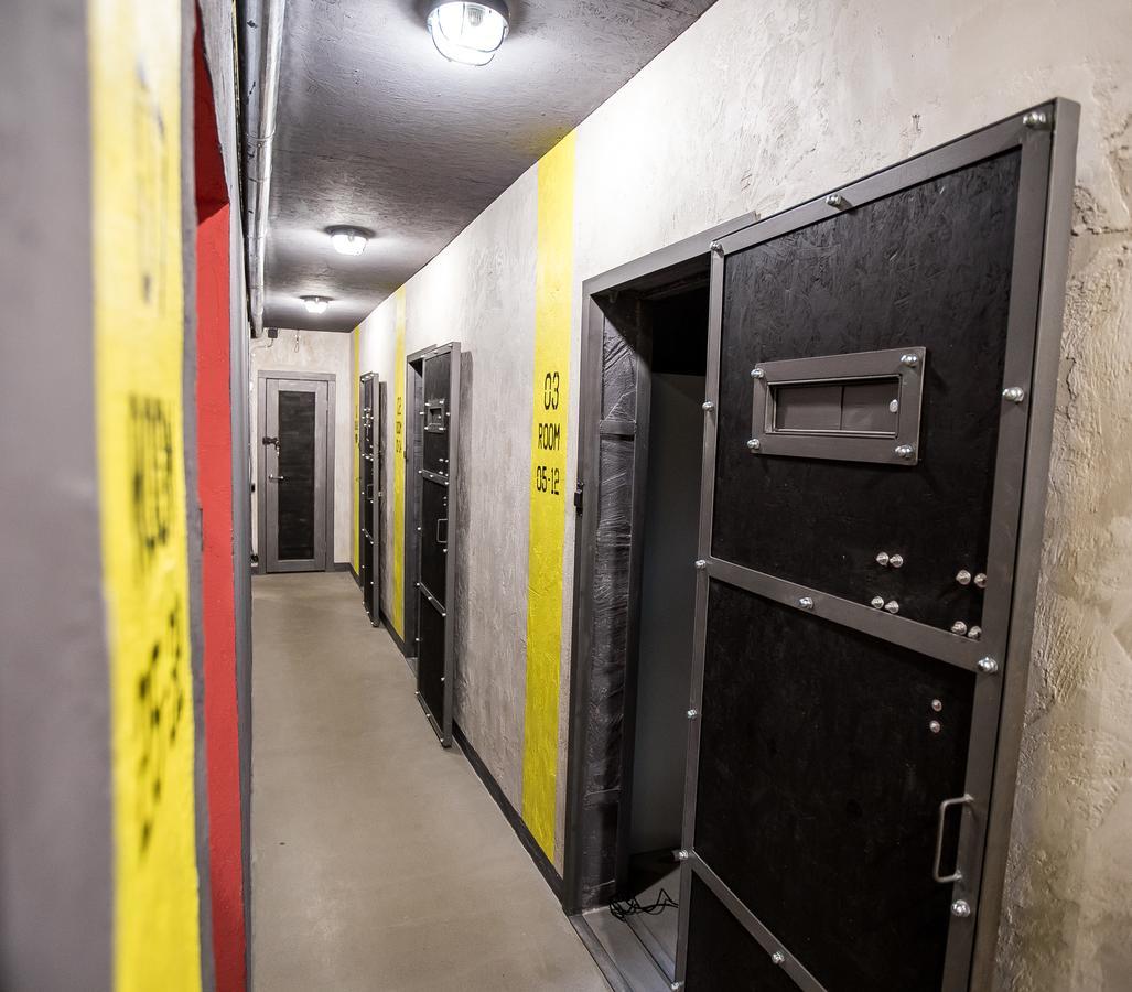 Хостел Lviv Loft Prison Экстерьер фото